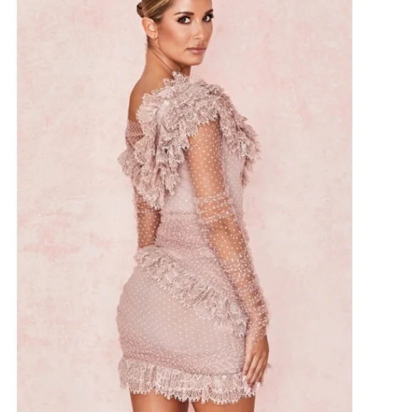 House of CB Sorelle Dress is size S UK6 Blush Pink Immaculate, worn once - Picture 2 of 7